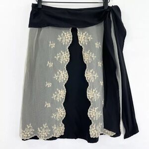 Vintage Anthropologie Knee Length Skirt - Size 6
